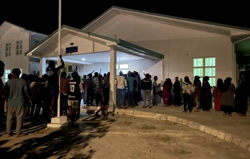 Dhuvaafarugai huri hamaekani doctor qurantine gai, covid ge hatharu vana maraaeku rashugai muzaaharaa!
