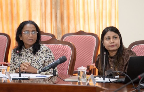 Beyrugai kuraa kaiveni raajjeygai registry kuraa mudhdhathugai libey dharin bafa ah nulavvaa massala bodu: Niumathu