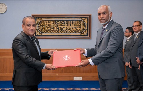 LGA ge CEO akah Nimaal ayyanukurahvaifi
