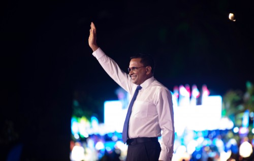 Siyaasee kulathah dhookohlaafai, gaumee visnumah jaaga dheyn jehey: Nazim