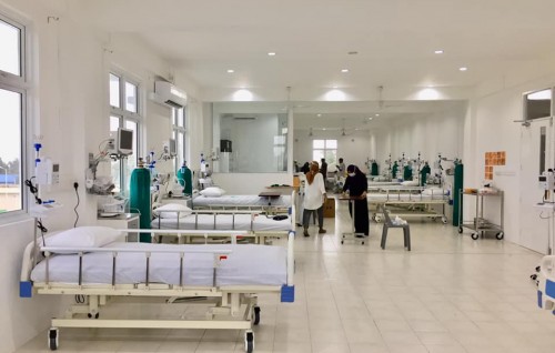 Dhevvadhoo gai positive case thakeh fenumaaeku ekamugai hospital ge ihumaaleh oiytho balanee
