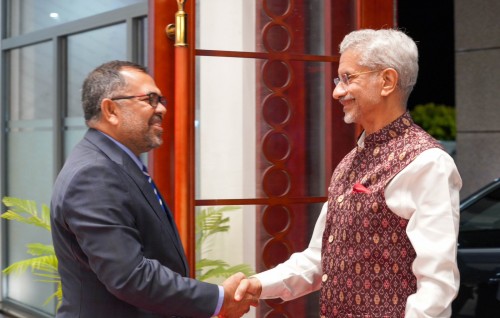 India ge ehee thakuge ran'galhu natheejaa kuriah oiy dhethin dhuvahuge thereygai fehnaane: Jaishankar