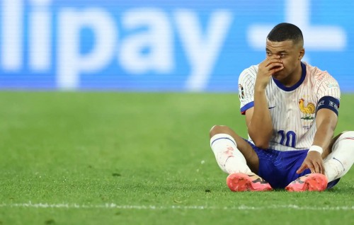 Mbappe ge neyfaiyy bindhunu, France in nimmee surgery akah nudhaan