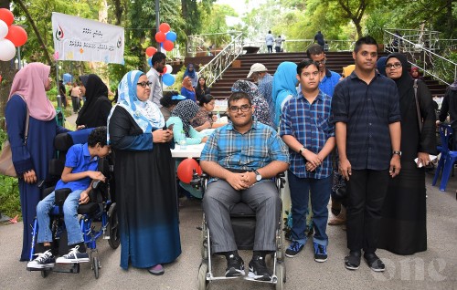 Nukulhedhuntherikan hunna meehunnah vazeefaa ge furusathu hoadhi dhinumaai vazeefaa dhinumaa behey gavaaidheh hadhaifi
