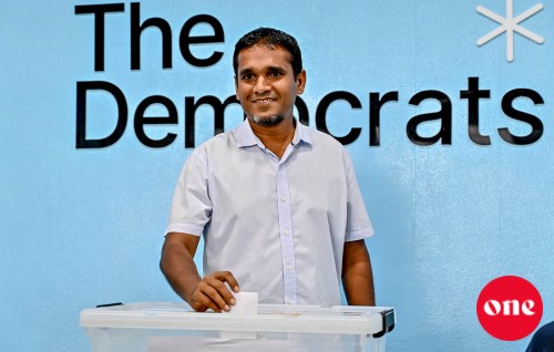 One Photo: The Democrats ge riyaasee primary