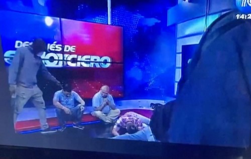 Ecuador gai hathiyaaru elhi bayaku vadhe TV station eh hisoarukohffi