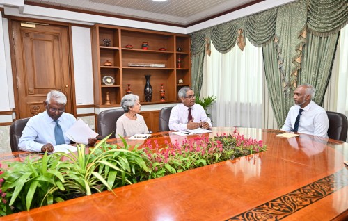 Raees, iss rahvehinge jamihyyaa aa bahdhalukurahvaifi