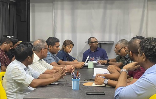 Idhikolhu faraaiy thakaa gulhigen masakkaiy kuraa member in ah fiyavalhu alhaanan: MDP