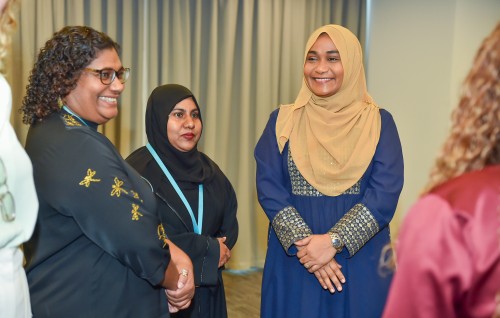 Siyaasathu kan'da elhumugai mintheege hamahama kamah visnai liben huri mauloomaathuge beynun hifan jeheyne: Madam Sajidha