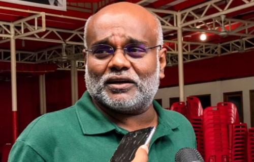 Dr. Munnvvar riyaasee inthihaabugai vaadhakurahvanee