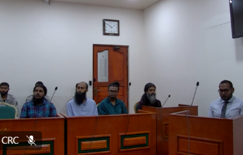 Nasheed ah dhin bomuge hamalaa: Thuhumathuvaa faraaiythakah maalee manfaa eh libifaeh nuvey!
