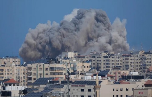 Gaza ah ehee vaan Red Crescent in fund eh hulhuvaalaifi