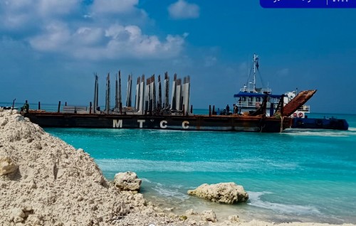 Aa mashroou thakaa eku Raajjey ge eki kankolhu thakugai mi aharu jumula 1043 mashroou kuriyah dhaane: Raees
