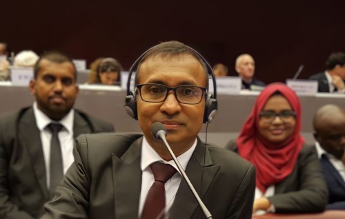 PG in lafaa dhinee Zameel ge mahsala fuluhun nah hushahalhan