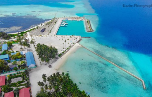 Bid kurevey agu kudakoh, anekkaa ves 6 rashu gai airport alhaidheyne bayaku hoadhanee