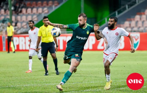 Maziya balikoh Burah thaareehee kaamiyaabeh, 2 team ves semi ah