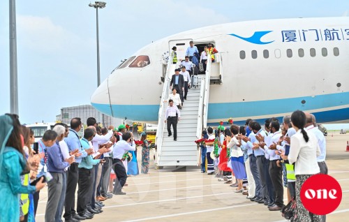 December in feshigen airport tax bodu kuran majilis in faaskoffi