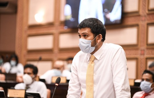 Nasheed ge furaana ah vure lhiyanunge aburuge agu mathi vejje: Wadde