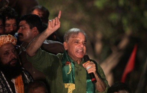 Adhuge dhuniye: Au boduvazeeru Shehbaz ahvves fahi raasthaaeh netheve.