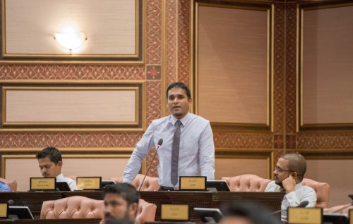 Majileehuge Naibu Raees aai menbarunnah hamalaa dheyn ulhey kamah thuhumathu kurevey: Ilyas