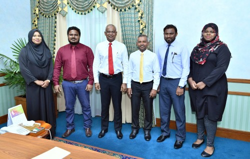 President Solih meets the Members of Naifaru Island Council
