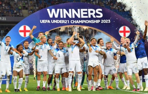 40 akah aharu thereygai England in furathamah faharah 21 aharun dhashuge Euro hoadhaifi