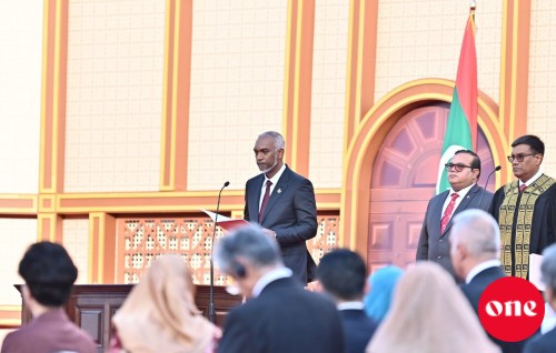 Dr. Mohamed Muizzu Raeesuljumhooriyya kamuge huvaa kuravvaifi