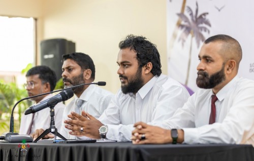 Raajjeyge 10 kulhuntheriyaku Carrom World Cup ah America ah dhaan thayyaaru vanee
