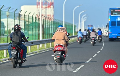 Sinamale’ bridge gai nurakkaatheri accident eh, aniyaavi ekakuge haalu serious