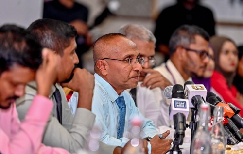 Voters lit gai candidate in maadhamaa soikuran fashanee