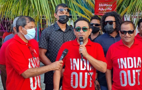 Yameen hushahelhuvi ''India out'' garaaru ge massalah Civil Courtun baathilu kohffi