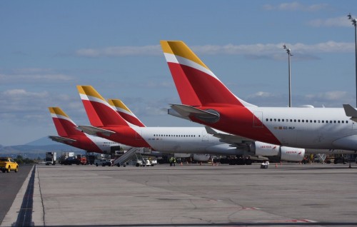 Hoonu moosumaa dhimaakoh Spain ge gaumee airline inn Raajje ah dhathuru thah fashanee