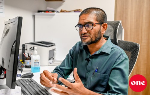 Dengue jehunu baeh kudhinge gunavanthah masahkaiy kurun dhahve ICU gai faruvaa dheyn jehunu: Faisal