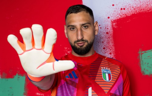 Italy nimidhiya EURO ge ufaaveri handhaan thakugai: Gaboolukuranee favorite inneh neh kamah