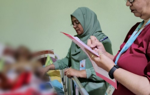 Kureege sih'hee hidhumaiytherin alun hidhumathah neren dhiraasaa eh kuranee