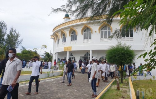 Eid Prayer held in congregation in Maldives except in seven islands