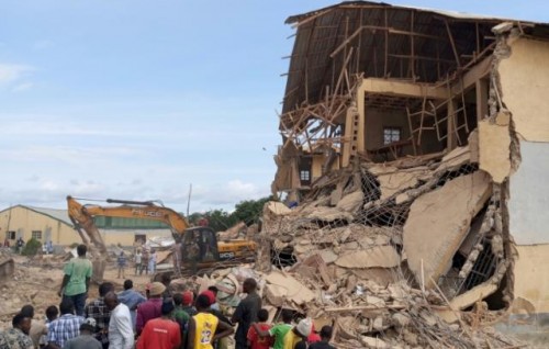 Nigeria school ehggai test hadhan thibbai imaaraaiy vehtti 21 meehaku maruvehjje