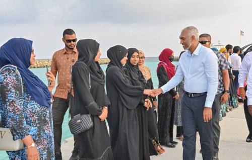 Raees HDH. Atholhuge 13 rashakah furaa vadaigenfi