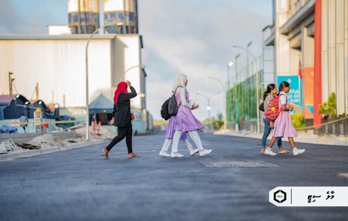 Ameenee magugai thaaru alhai ninmaifi