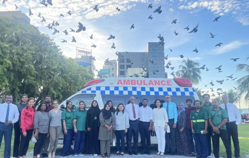 Qaumee Ambulance ge hidhumaiy Male' sarahadhah tha'aaraf koffi