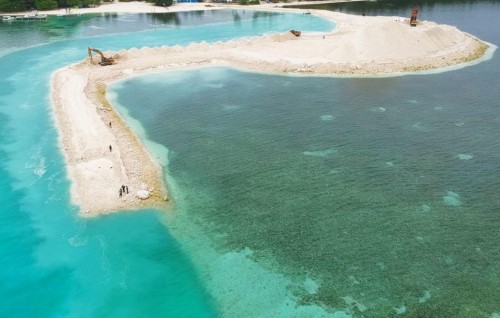 43 percent of Fehendhoo Harbor Project completed