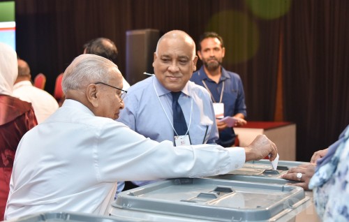 Kamaaluhdheen vakikoh dhinumah MRM in EC ah hushahalhaifi