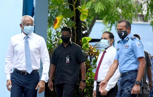 Fuluhunge hidhumathah bodethi badhaluthakeh, gaidheennah eheetherikan