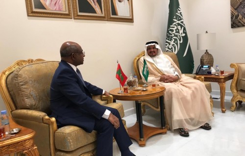 Minister Shahid discusses issues relating to Maldivians performing Hajj and Umrah