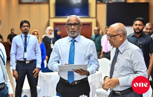 Villa College inn alah 2 degree programme eh tha'aarafu koffi