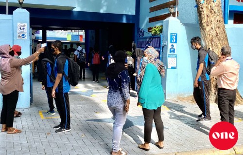 Male sarahahdhuge  grade 8 ge kiyevun fashaifi