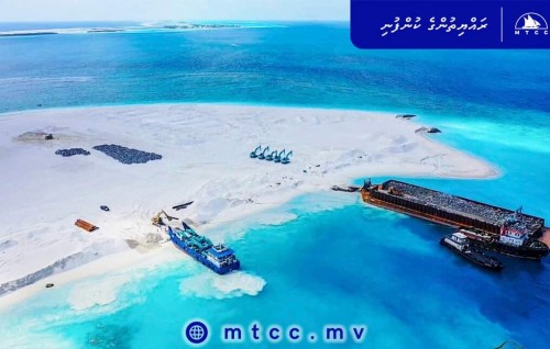 Ihavandhoo gondudhoh himaayaiy kuran beynunvaa bodu hila gengosfi