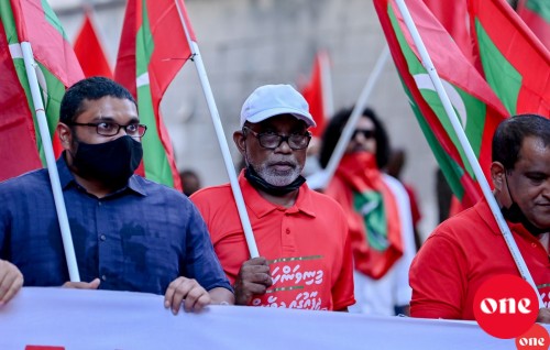 Minivankamaai siyaadhathah gehllun vaathee uthuru thilfafalhuge ehbbasvun uvaalan idhikolhun govaalaifi