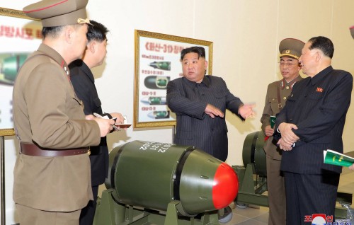 Hamalaa eh dheefi nama rahdhu hamalaa dheynee Nuclear hathiyaarun: North Korea