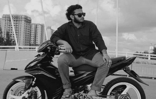 Budha dhuvahuge rey Male' gai hingi accident gai aniyaavi zuvaanaa maruvejje